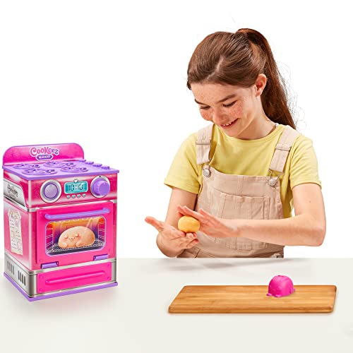 Open oven door shows recipe box and card for guided play