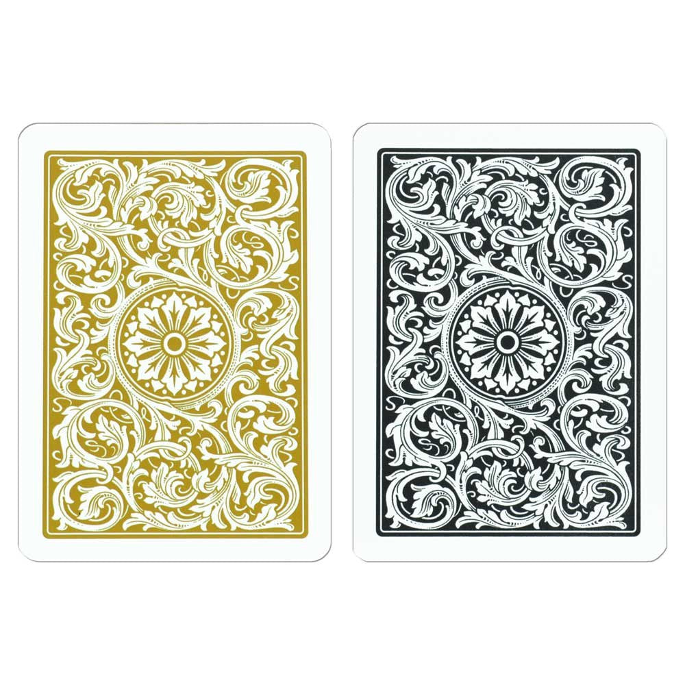 Copag 1546 Design travel-friendly case keeps the deck compact.