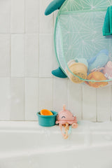Copper Pearl Oceana organizer featuring Finn, Cora, Wade for playful bath time.