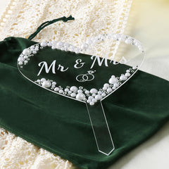 Coucoland heart cake topper suitable for weddings, anniversaries, and bridal showers