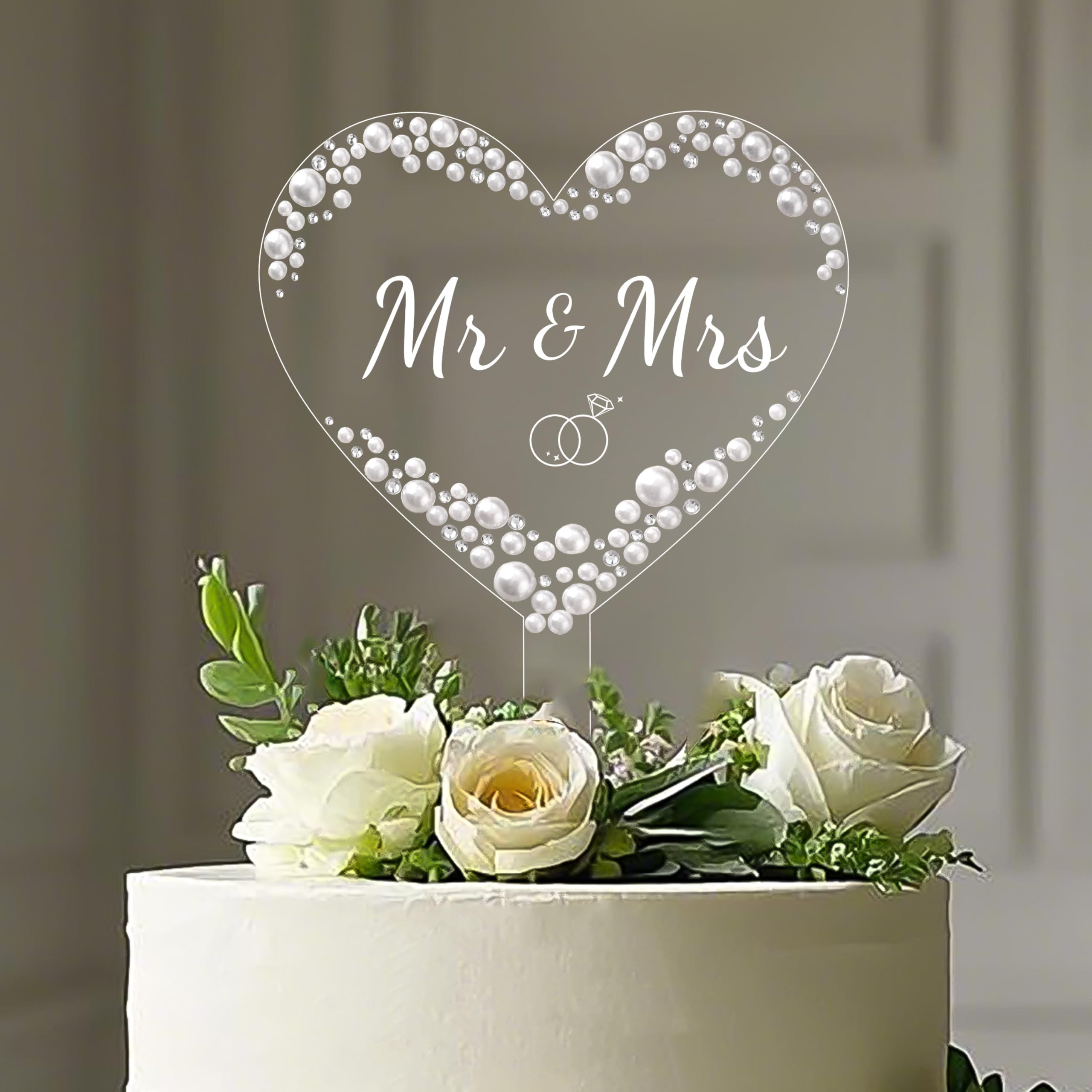 Coucoland Mr and Mrs cake topper with heart rhinestones for a dazzling wedding cake