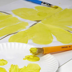 Crayola Paintbrush Classpack round synthetic brushes for detail work and smooth coverage