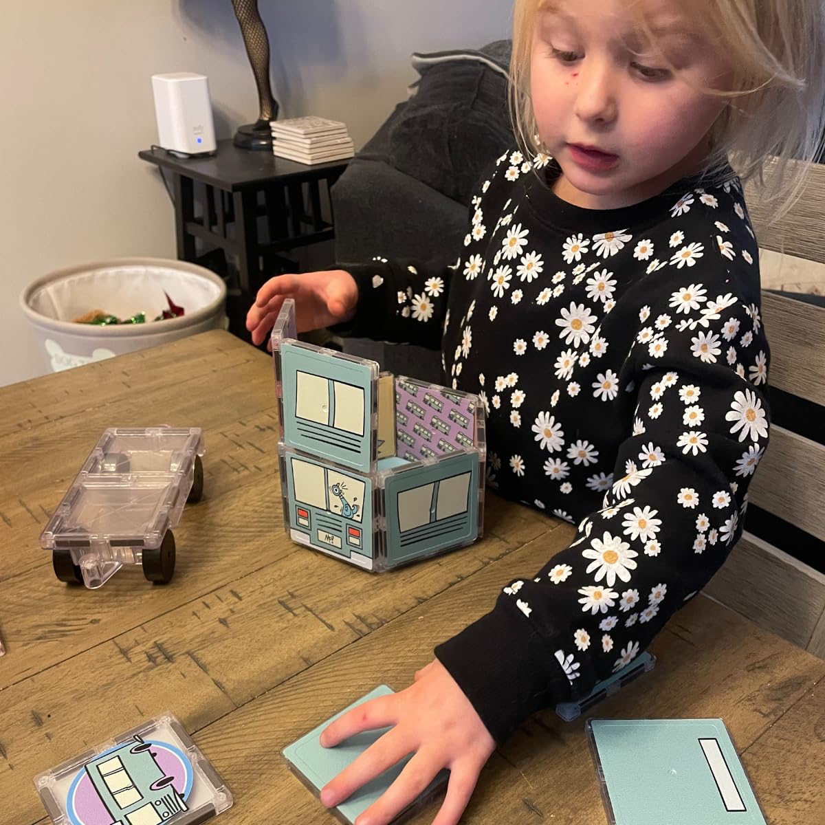 CreateOn Mo Willems tiles scene setup enabling imaginative play and spatial reasoning.