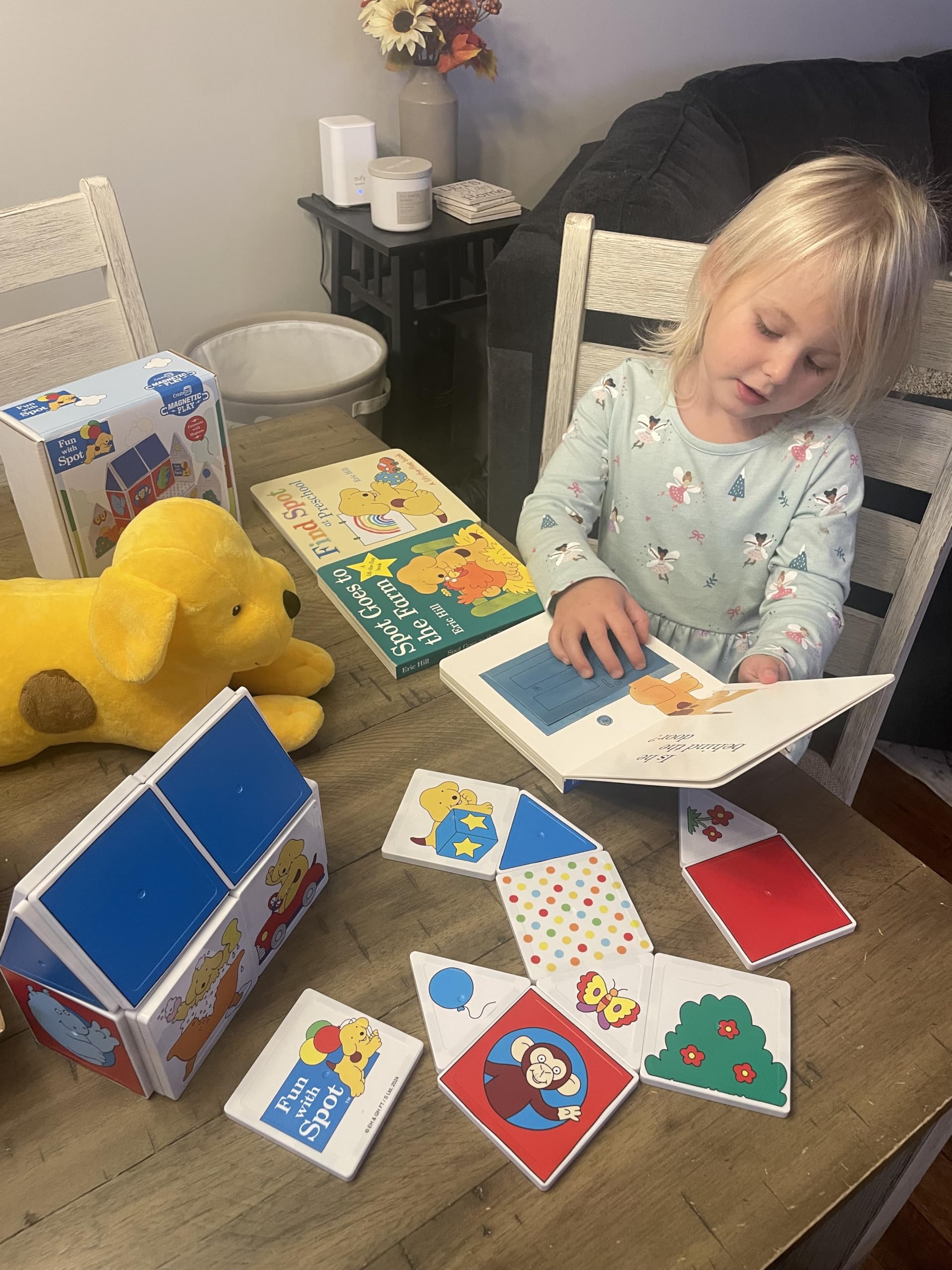 Spot tiles used for storytelling and sequencing activities