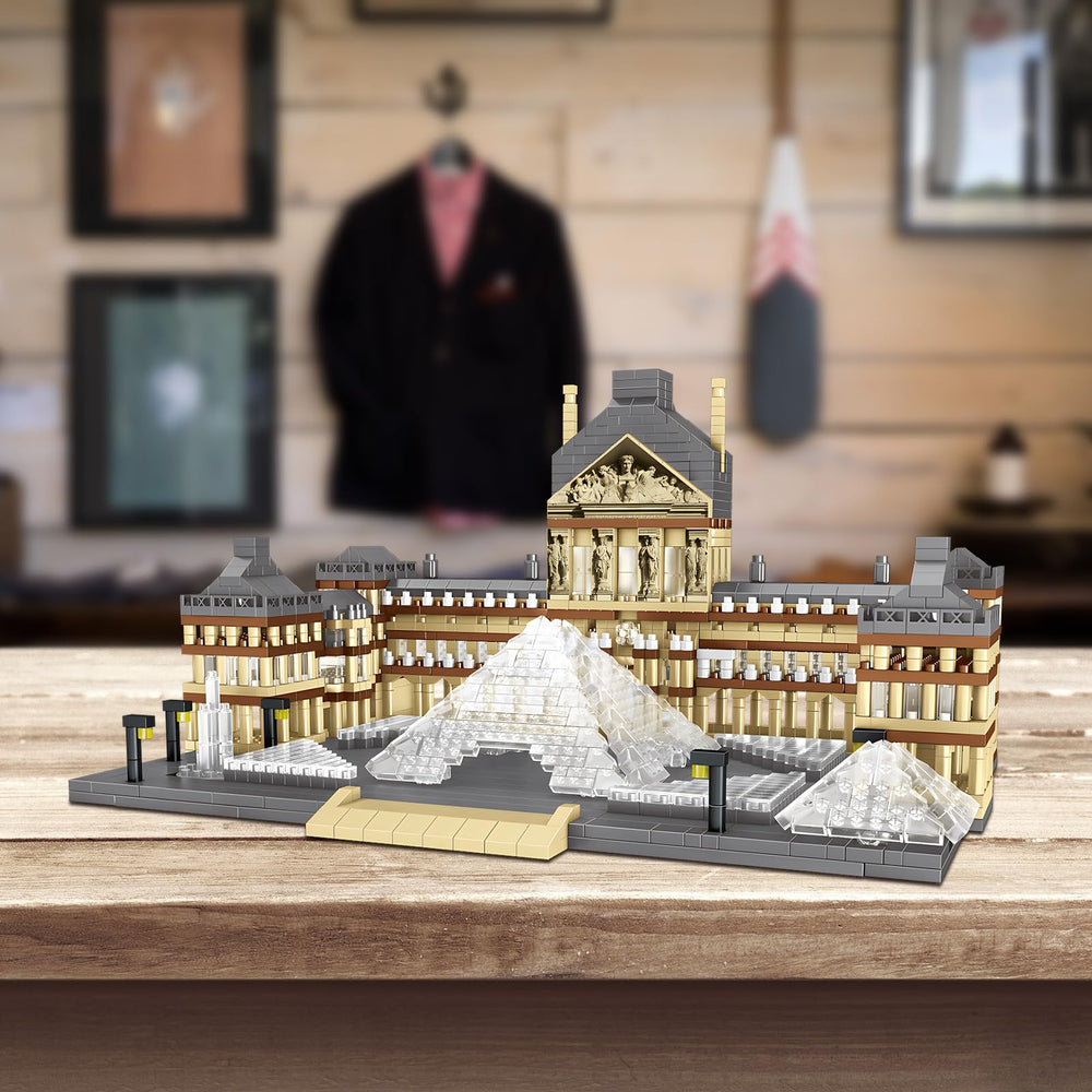 CSNRHG Paris Louvre roof and window patterns display decorative accuracy.
