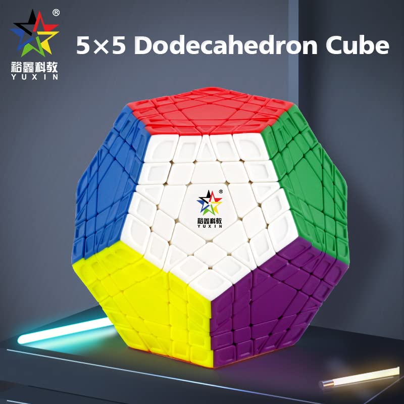 Cuberspeed YuXin Gigaminx stickerless 12-sides side grip highlights stability during solves.