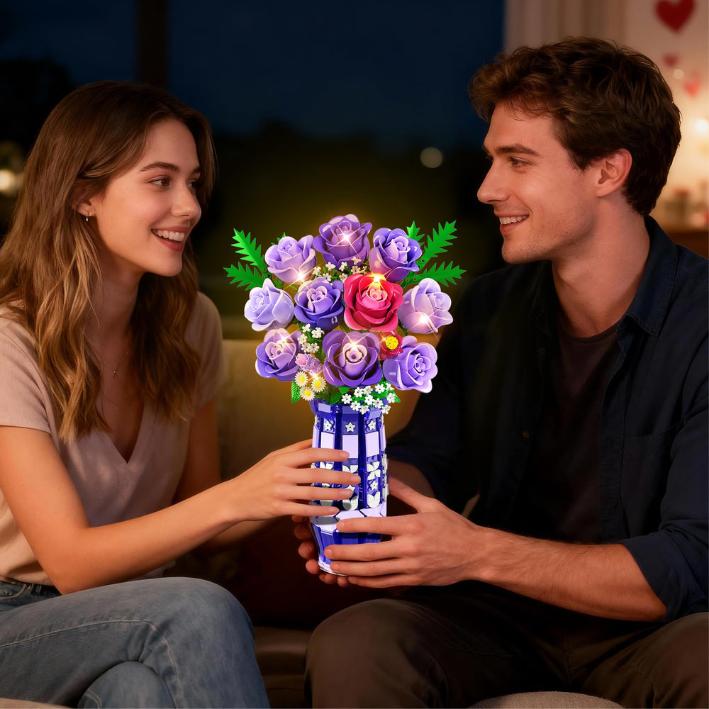CUBIMANA allergy-friendly flower decor for maintenance-free beauty.