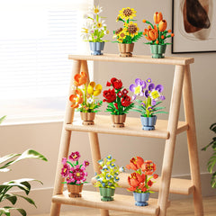 CUBIMANA tulip mini flower block set creates a modern tabletop accent.