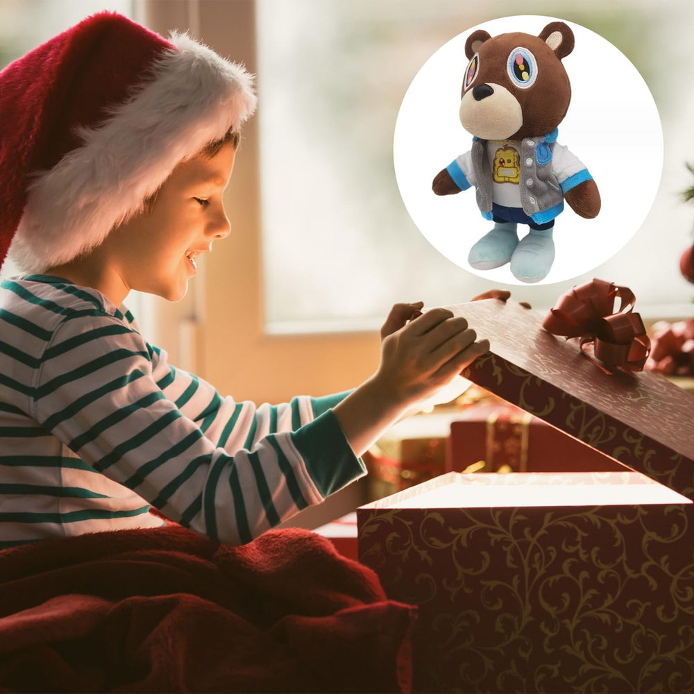 Cute Plush Bear stitching-detail highlights craft and durability for everyday hugs.