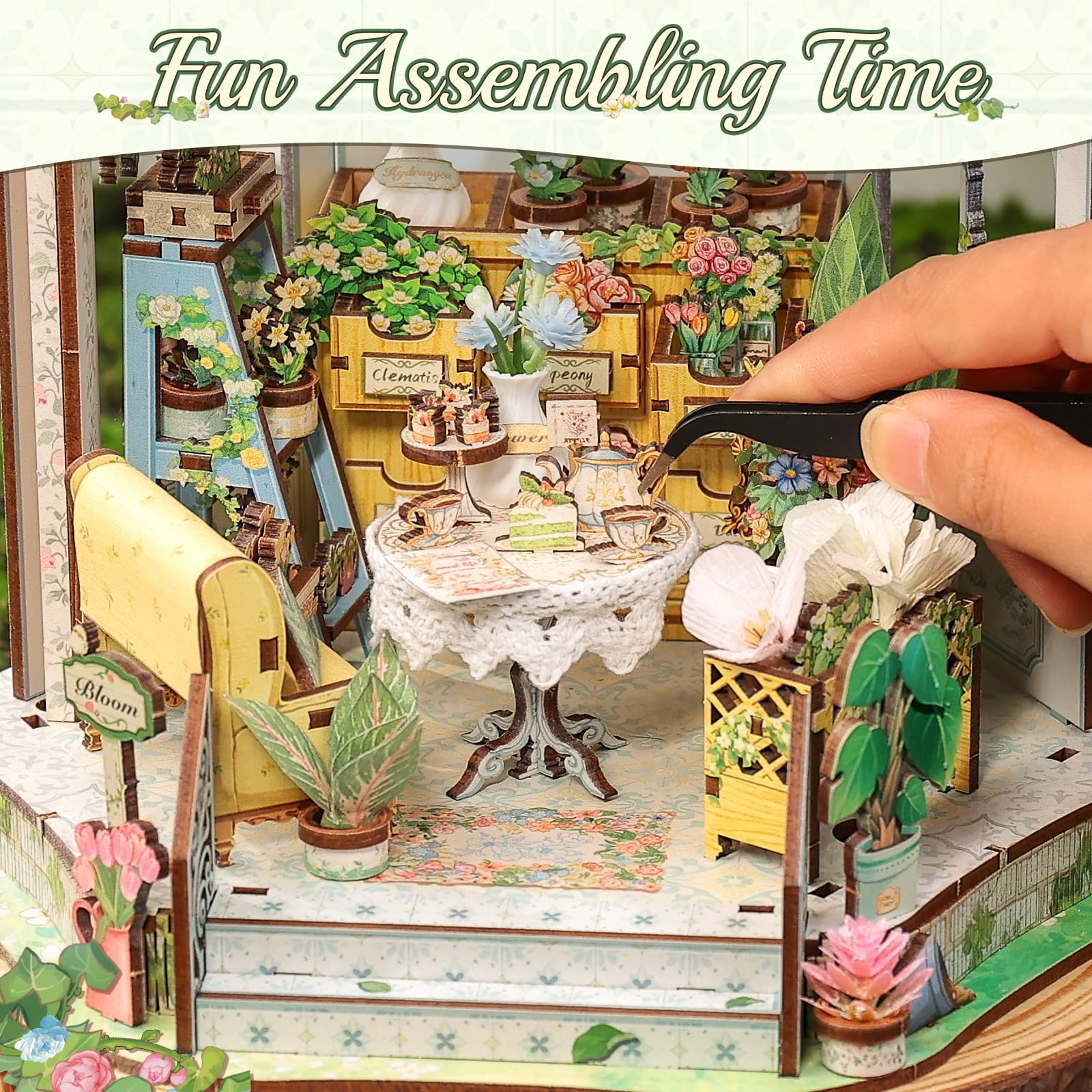CUTEBEE Windsor Flower House sofa and scene layout for storytelling displays