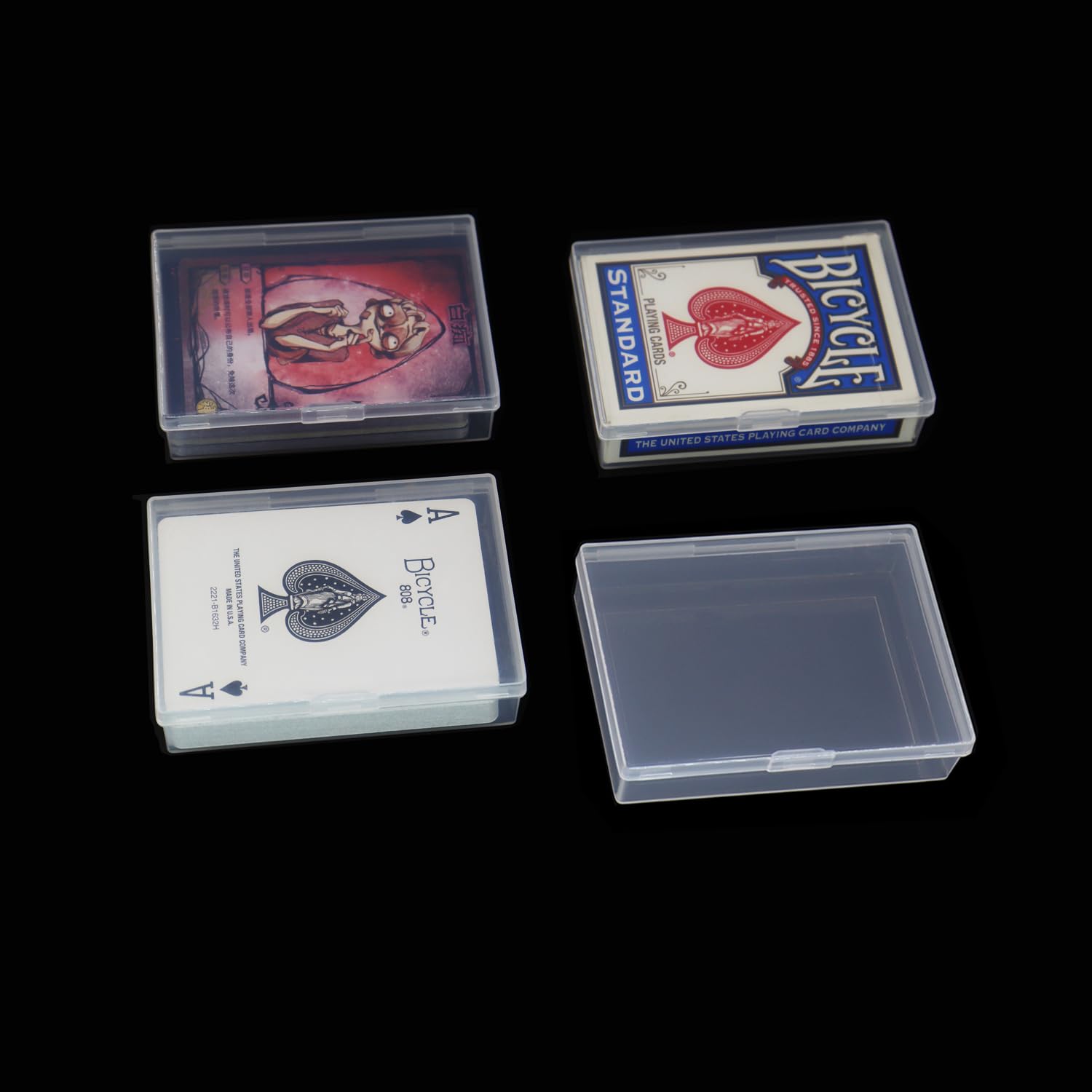 Cwdew snaps-closed card case for poker-size cards keeps decks safe.