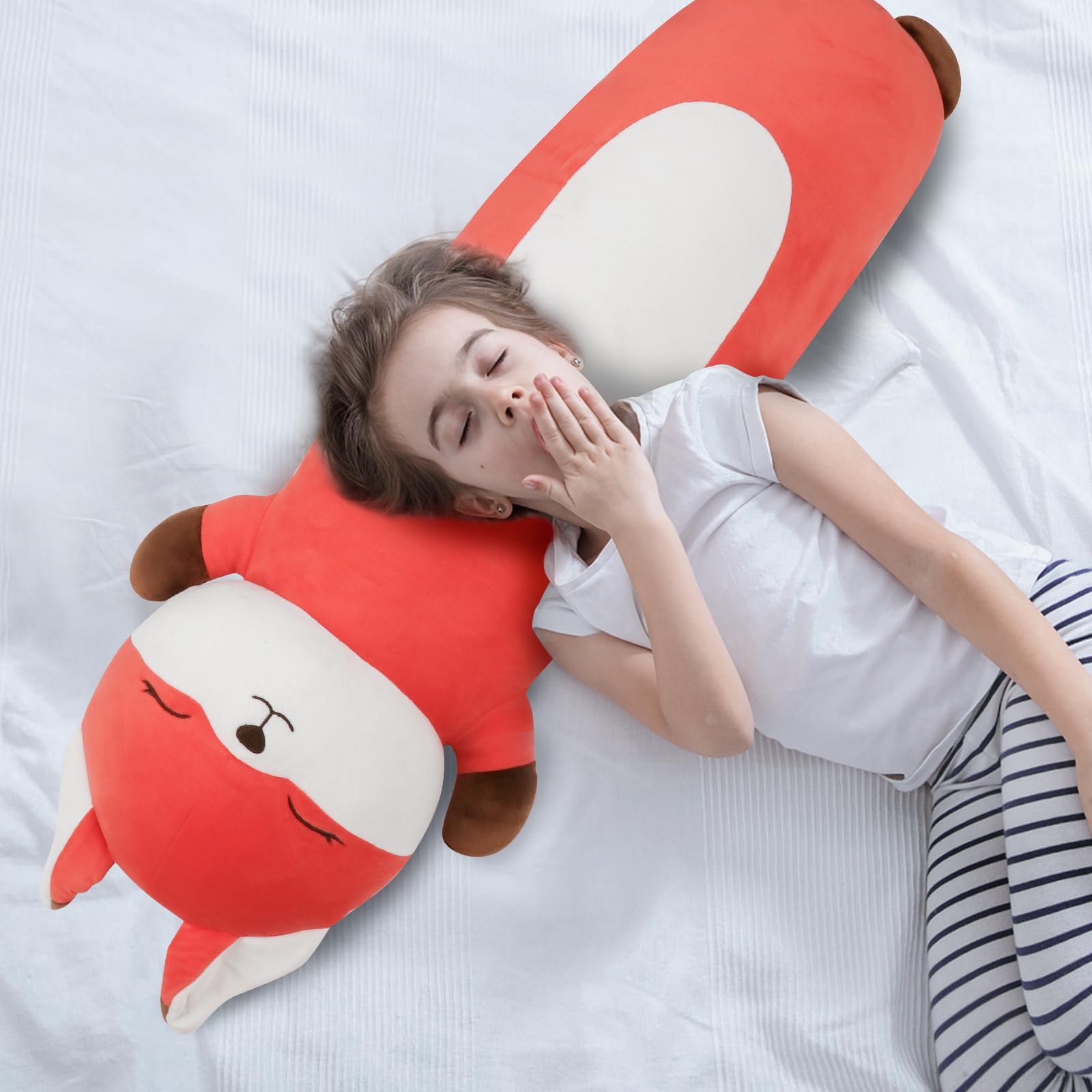 Dalmao fox plush as kid-friendly cuddle buddy during stories.