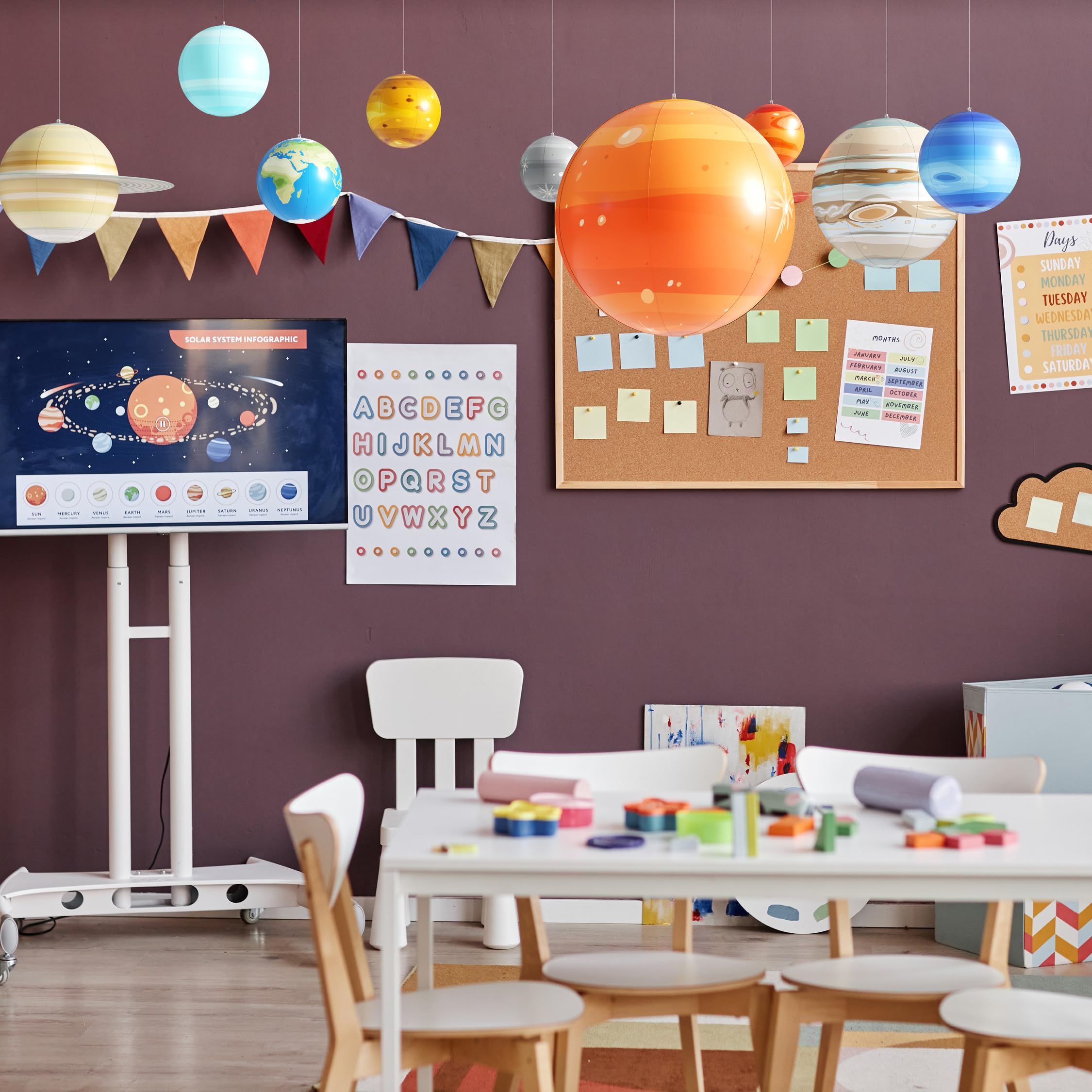Dan&Darci Mercury inflatable planet for tactile space learning at home