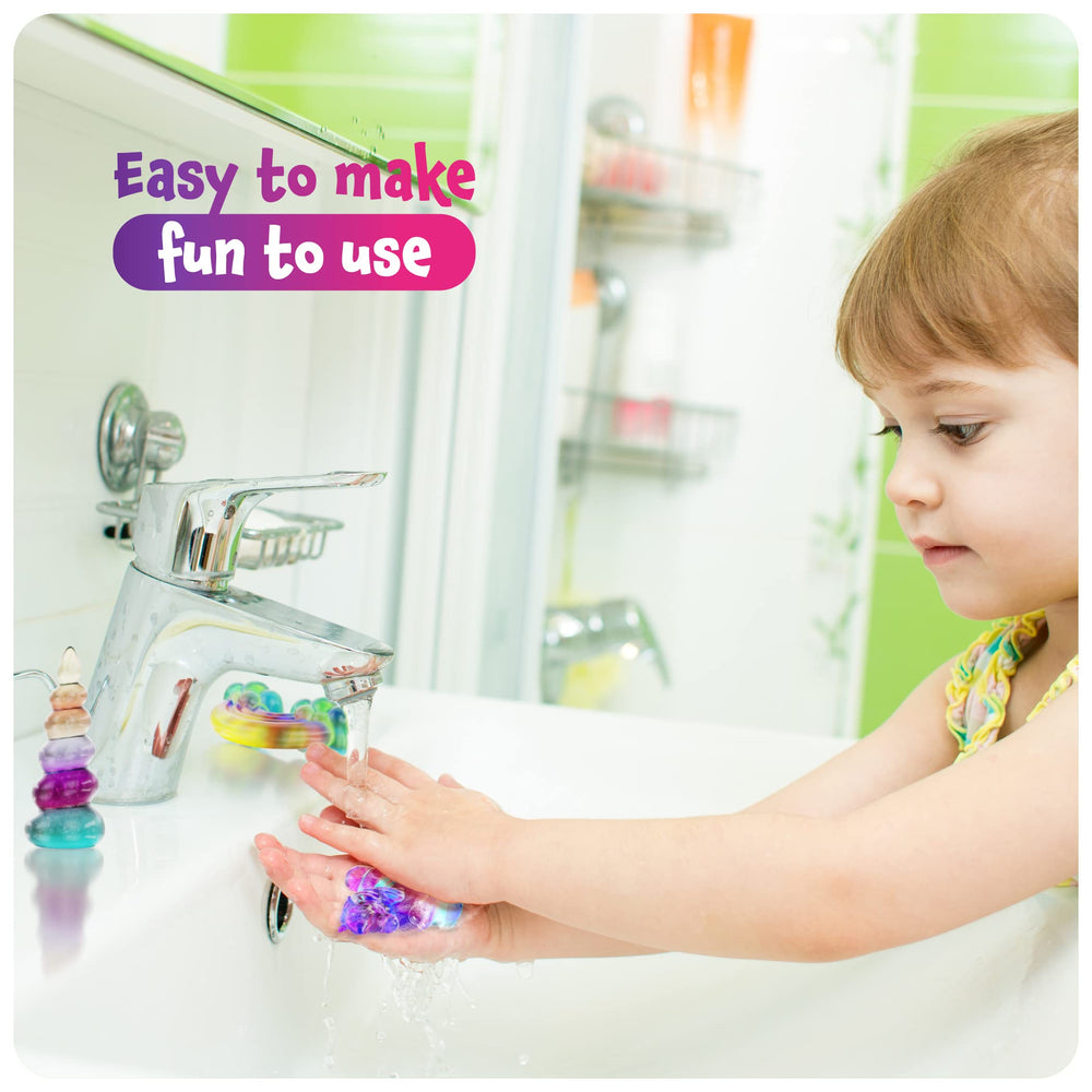 Dan&Darci soap tray and tools keep crafting tidy and enjoyable.