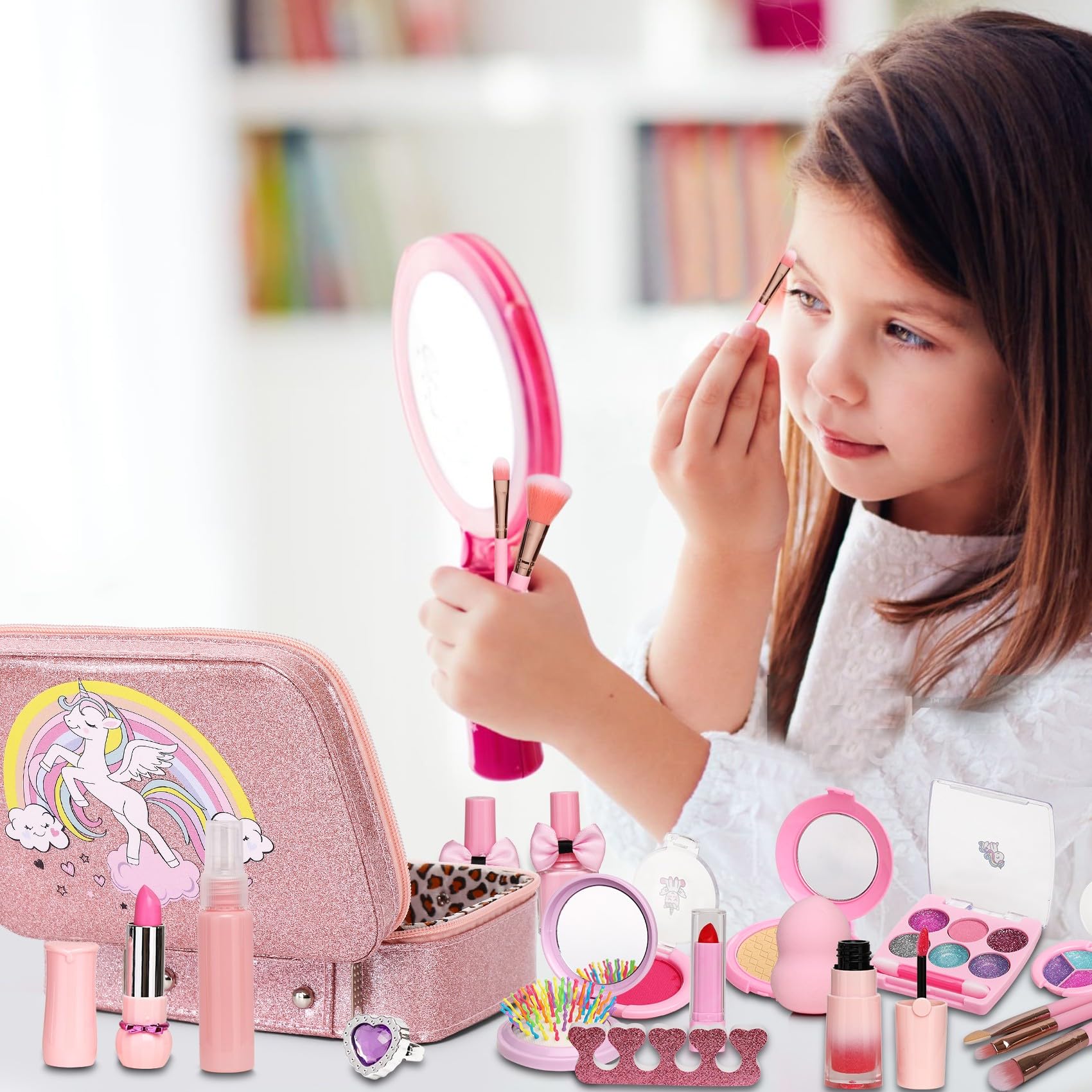DCMAMA gift-perfect makeup kit for girls' birthdays and pretend play.