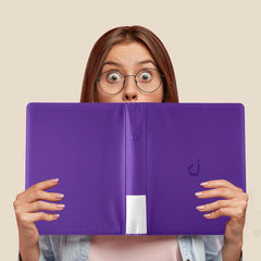 D DACCKIT binder interior pockets provide clear visibility for quick card search.