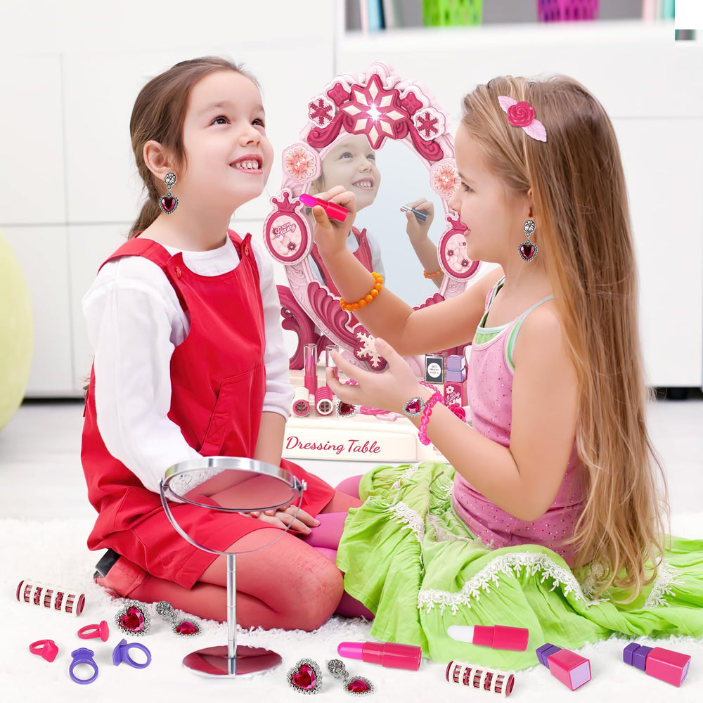 deAO Lipstick and Bracelet Set supports imaginative dress-up scenes and sharing