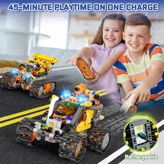 Demkia scout tank enables dynamic play with 360° steering.
