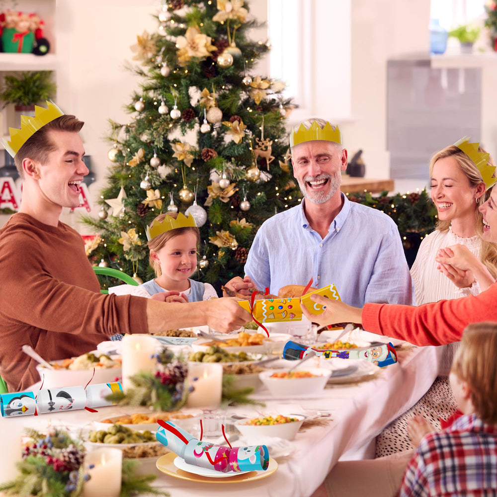 D-FantiX Snowman no-snap table favor adds seasonal cheer at dinners.