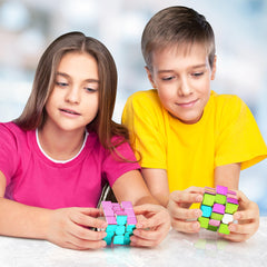 D-FantiX display stand keeps the mirror cube neatly showcased on a desk.