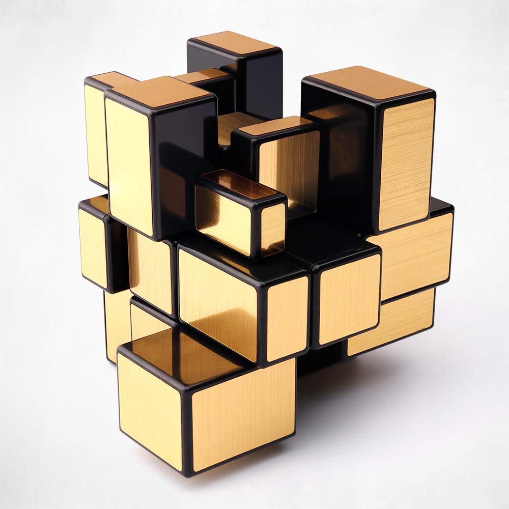 D-FantiX Shengshou Mirror Cube 3x3 gold shape-shift detail in action.