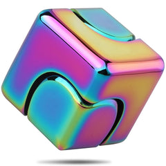 Dilabnba Infinity Cube rainbow surface for tactile focus and stress relief on desk