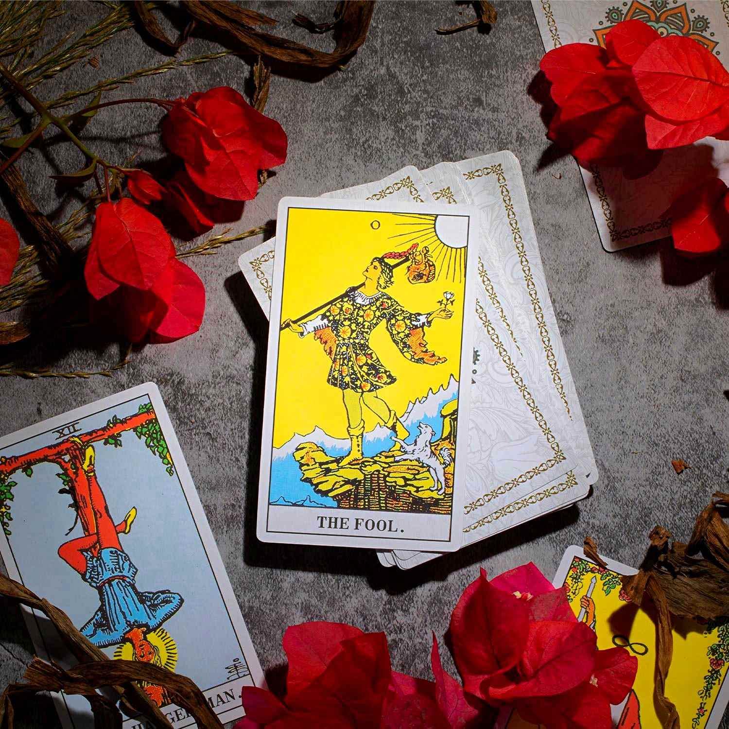 Dionysus Smooth finish cards for comfortable shuffling during readings