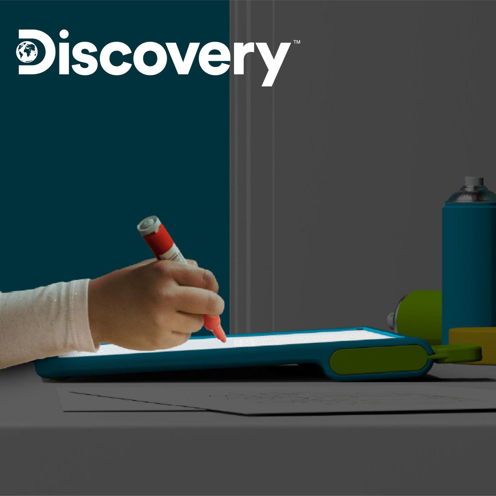 Discovery Glow Tracing Tablet keeps markers organized for tidy crafting