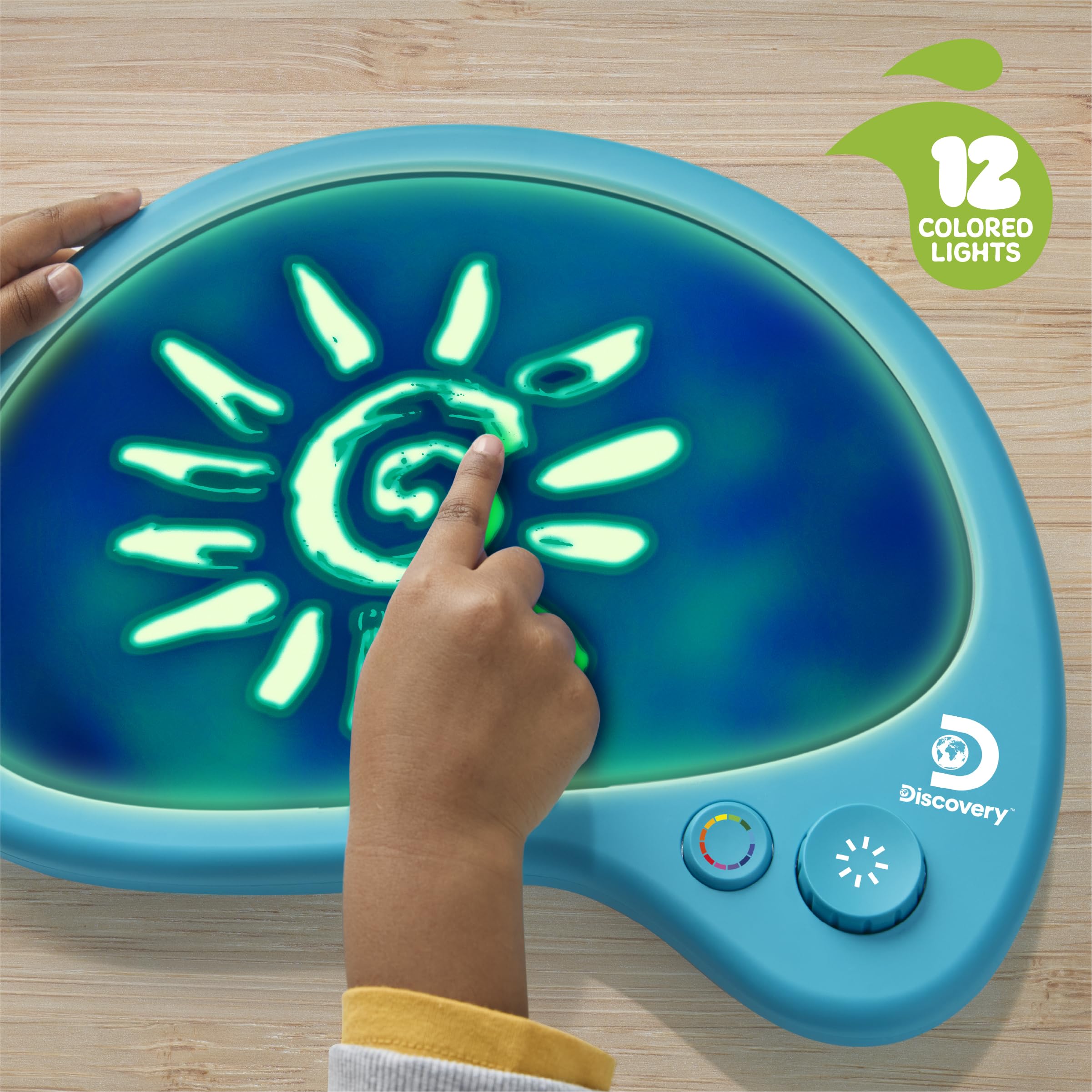 Discovery Glow Palette in use with hand drawing, mess-free creativity.