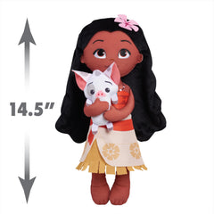 Moana holds a mini Pua plush for cuddling and storytelling.