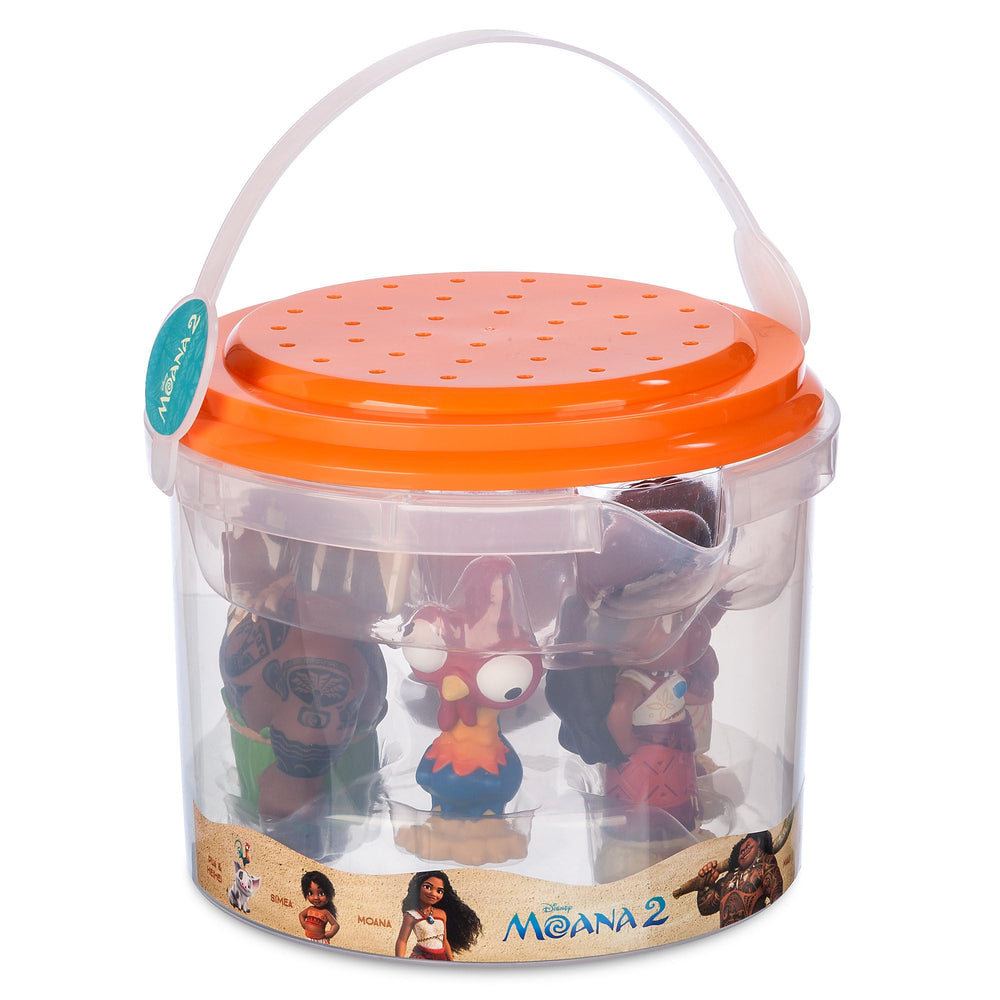 Disney Store bath set with Maui, Pua, Heihei, Simea for storytelling.