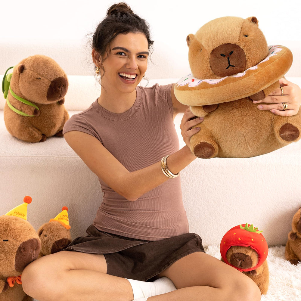 Ditucu capybara plush with detachable donut headwear for imaginative play