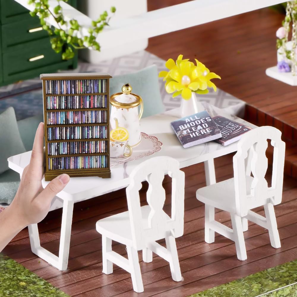 DIYDEC colorful foam mini books provide bright color that resists fading.