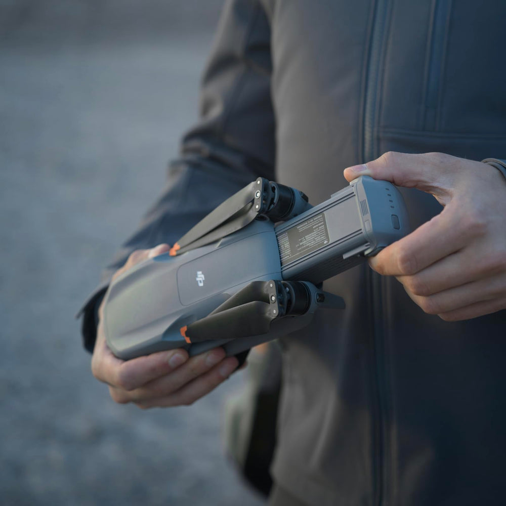 DJI Air 3S intelligent flight battery fast-transfer demonstrated on device.