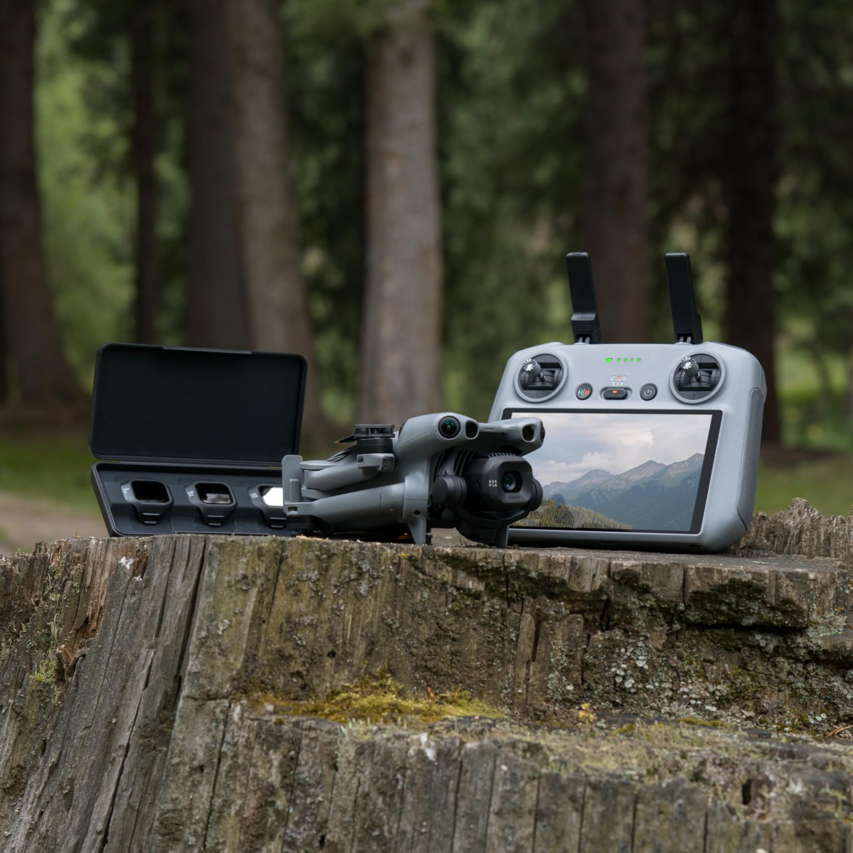 DJI Mini 5 Pro ND filters and spare propellers for versatile shooting.