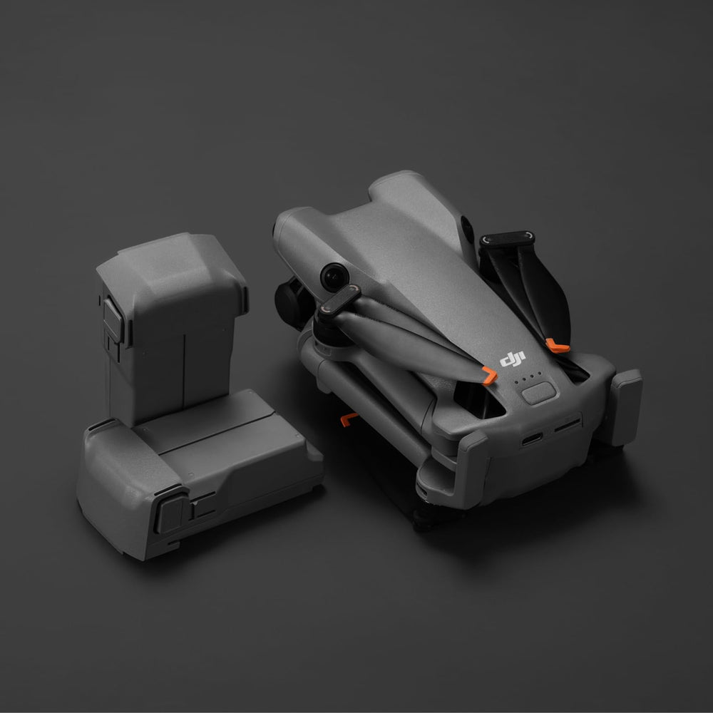 DJI Mini 5 Pro Battery Plus in use demonstrates extended runtime for filming.