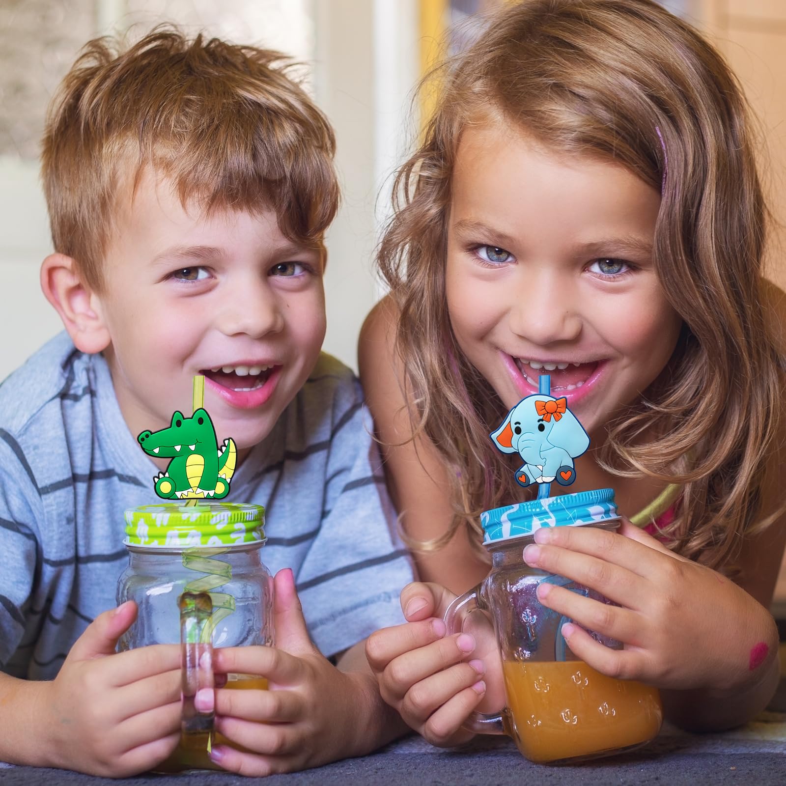 DMIGHT Jungle Safari stamps spark craft play and party mementos.