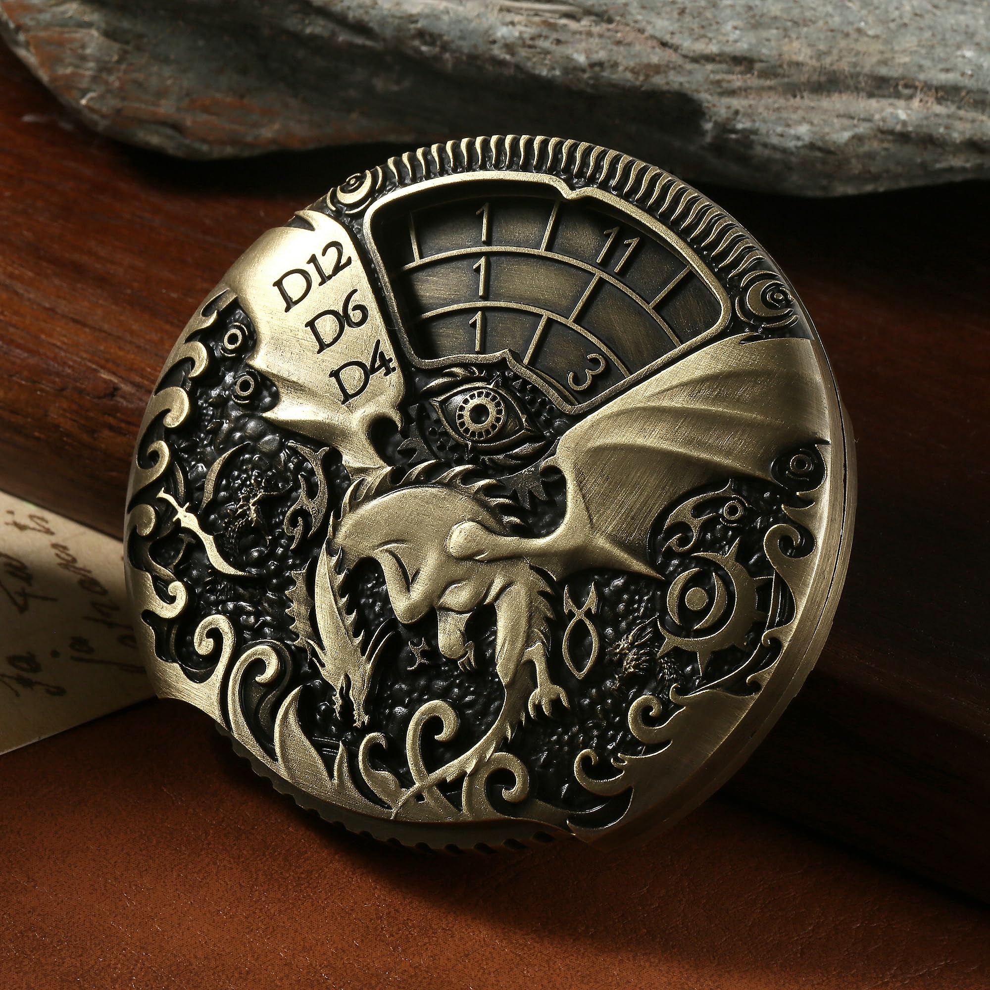 DNDND laser-engraved dragon gift box showcases premium presentation.