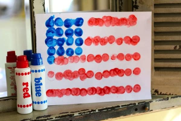 Do A Dot Art! No-spill bottle design reduces mess during arts.