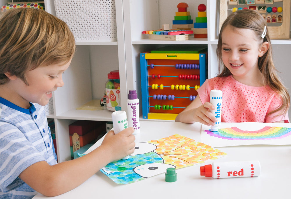 Do A Dot Art! Yellow dot marker cap sparks bright art sessions.