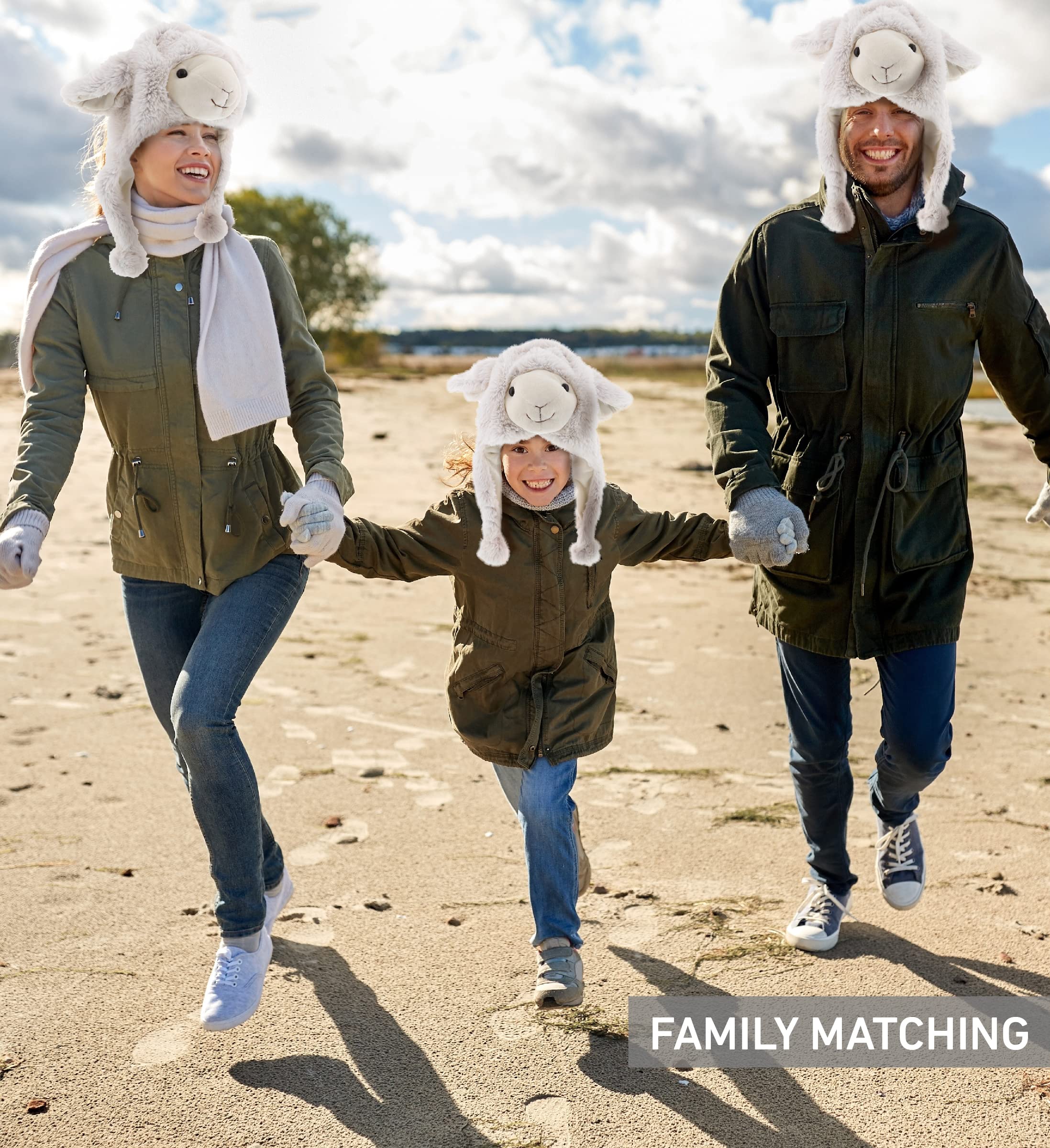 DolliBu inner fleece detail highlights soft warmth.