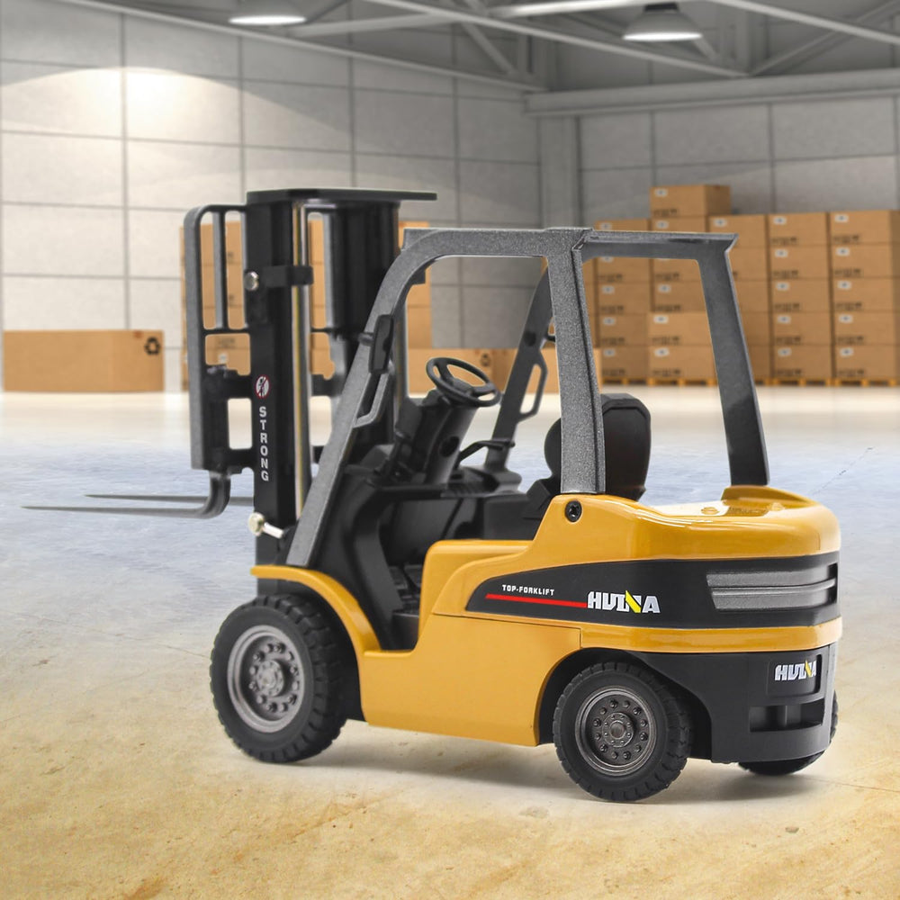 Dollox forklift base plate demonstrates sturdy foundation for diorama use.