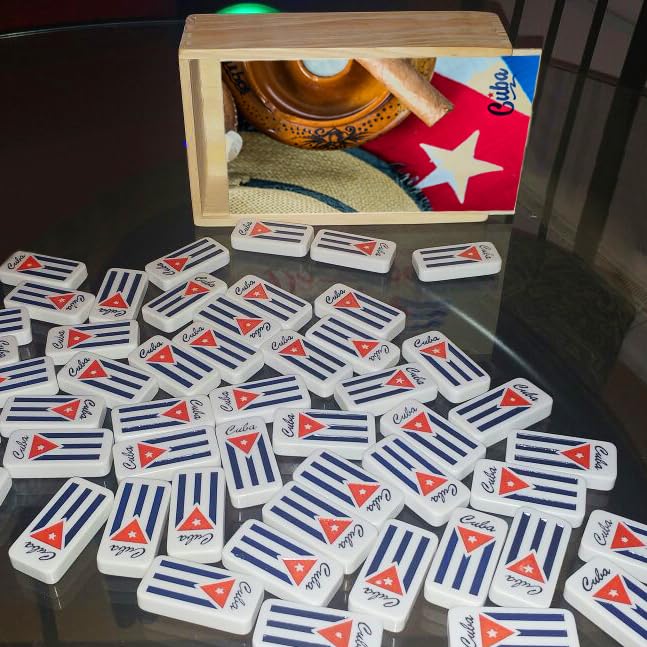 Domino Cubano Doble Nueve set in box, ready for display.