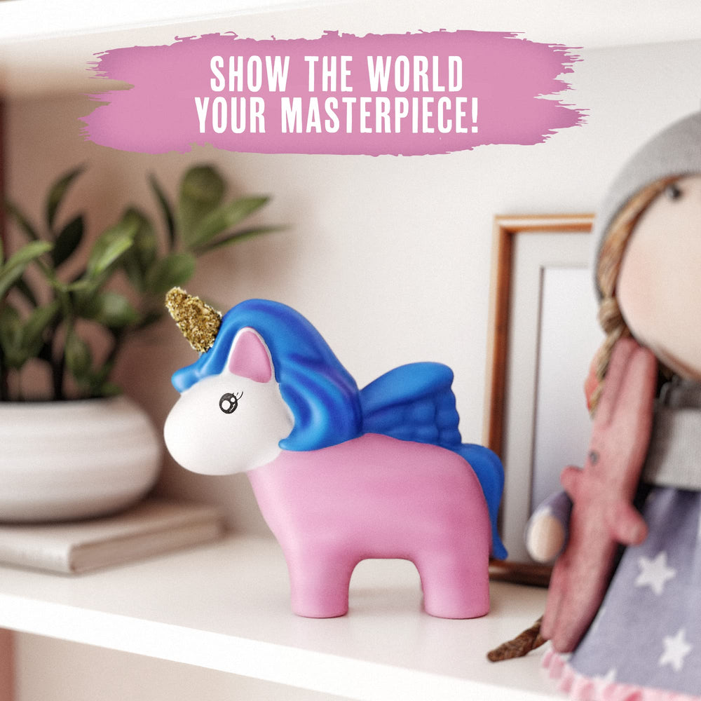 DOODLE HOG brushes and tools support precise painting.
