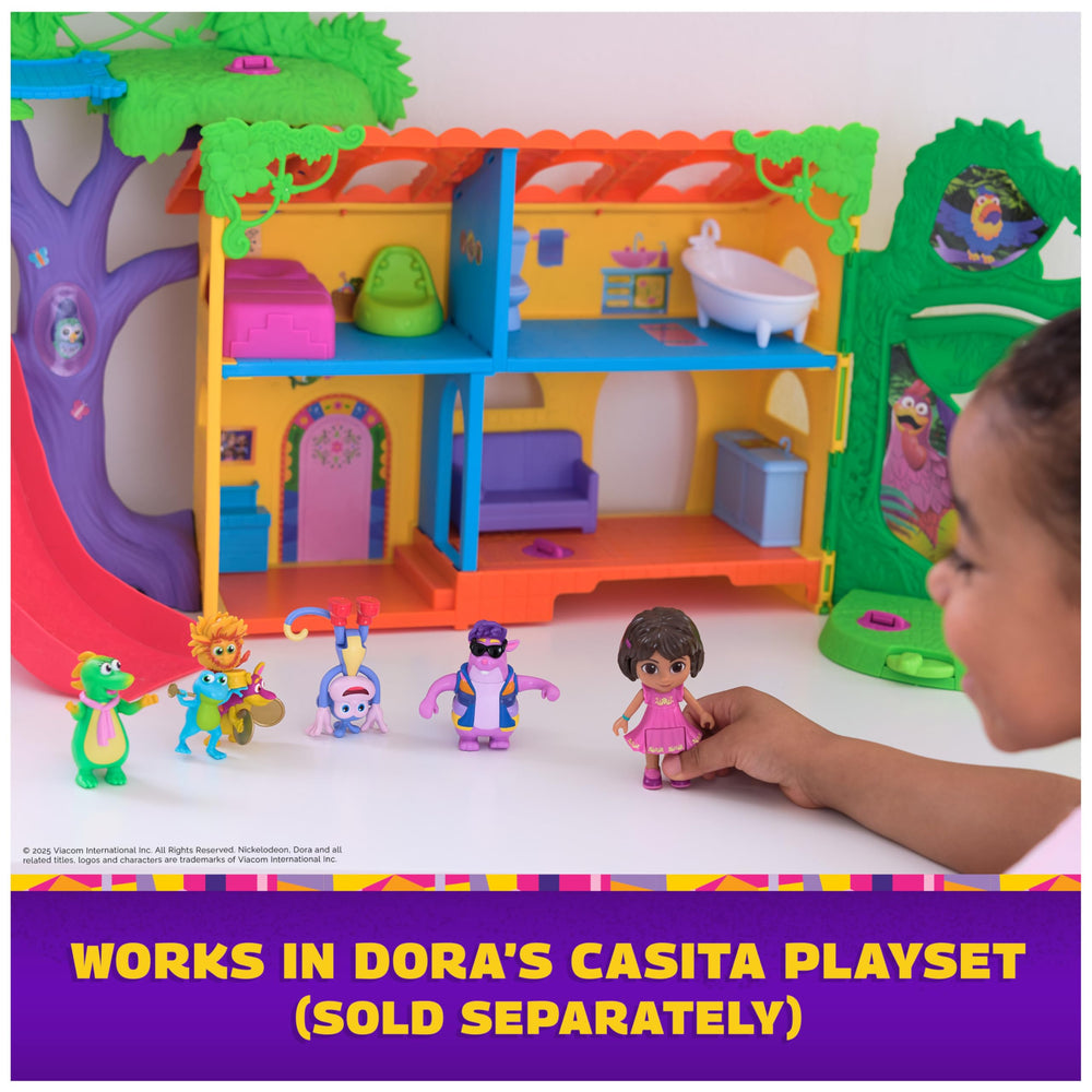 DORA Fiesta Trio figures arranged for lively group play and storytelling.