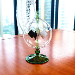 DORAMI Gift idea crystal radiometer suitable for gifting on special occasions.