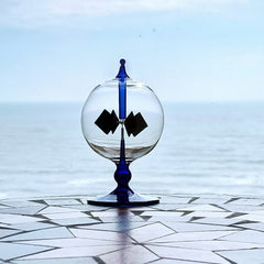 DORAMI precision glass radiometer highlights optical concepts in a classroom.