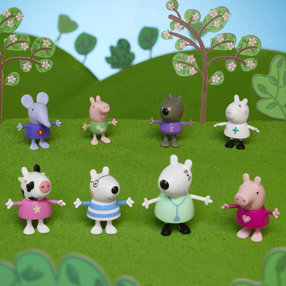 Dr. Polar Bear figure with stethoscope deco invites caring role-play with Peppa Pig set.