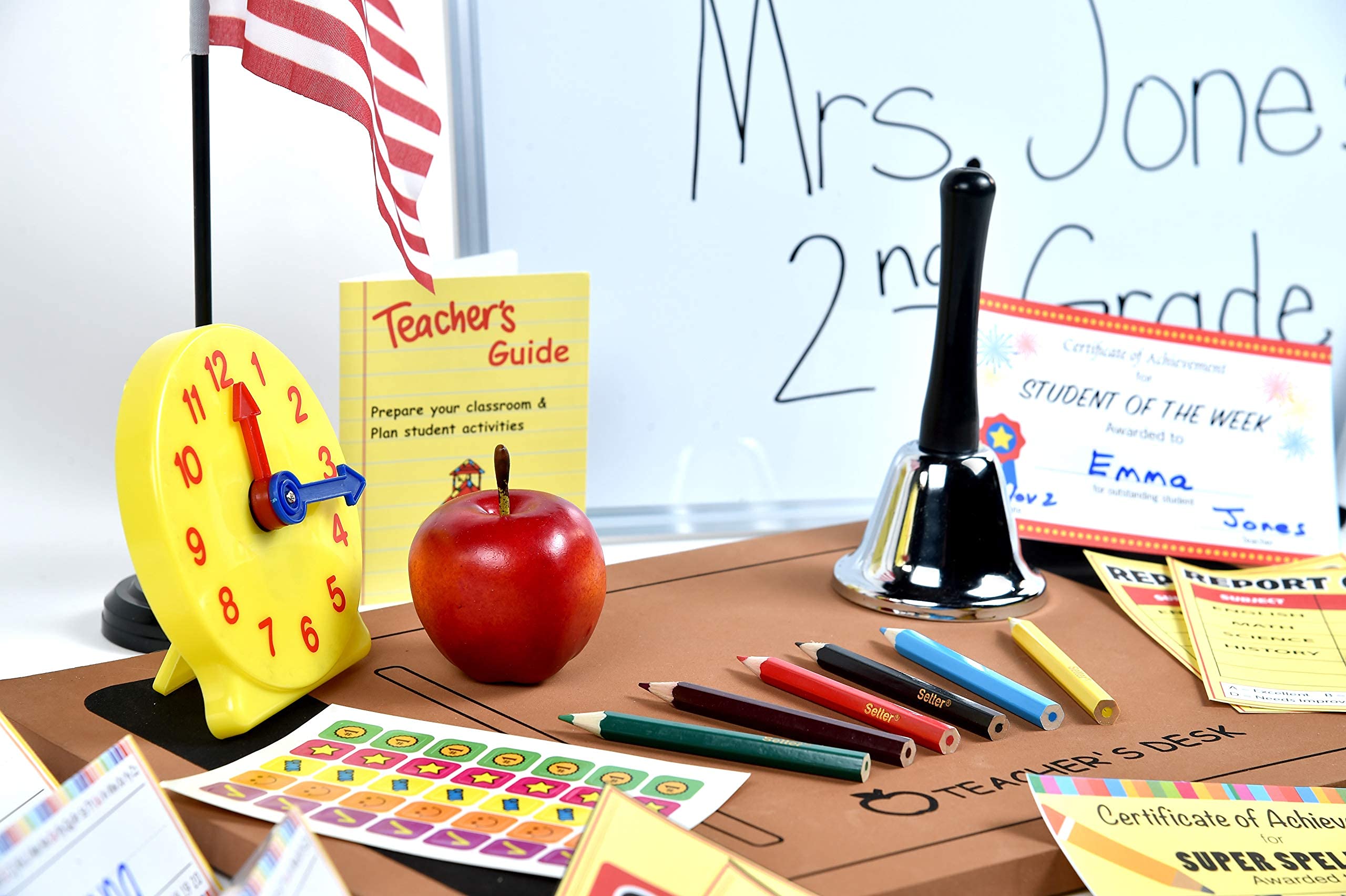 Dr. STEM Toys play-clock promotes time-telling practice and classroom simulation