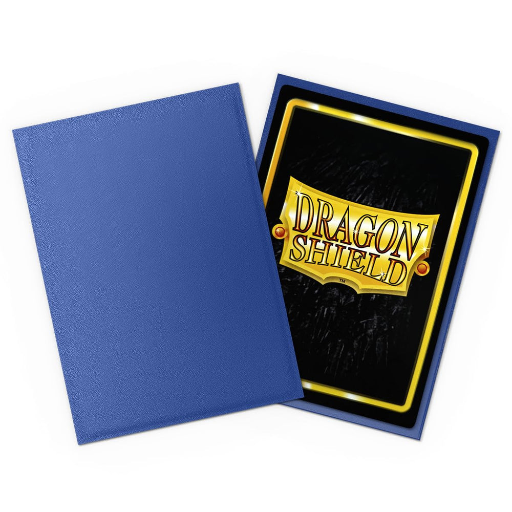 Dragon Shield snug-fit sleeves for standard cards ensure a secure card hold